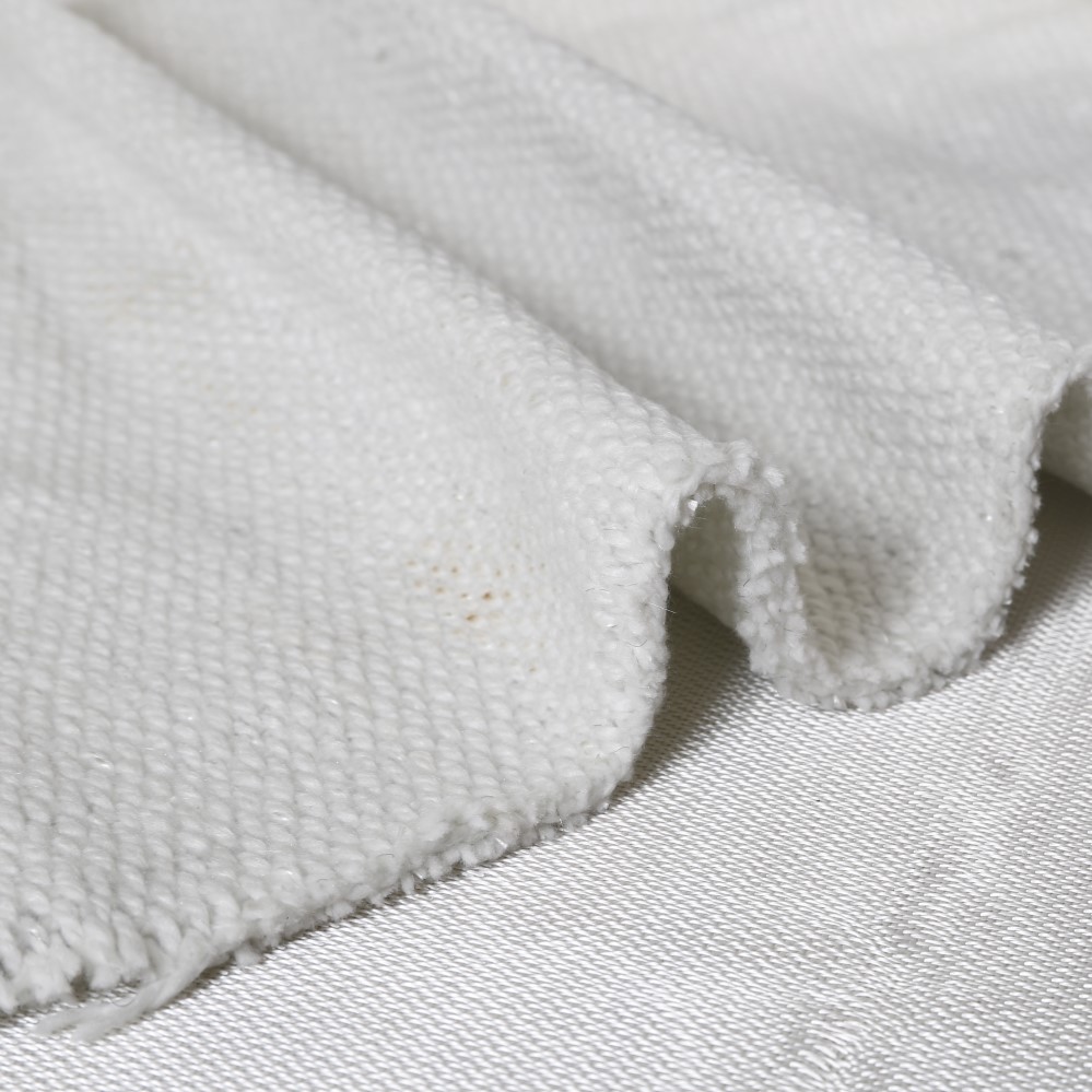 Keramische vezeldoek: de ultieme flexibele pantserplaat voor hoge temperaturen in veeleisende industrieën